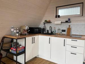 A kitchen or kitchenette at SweeDom A-Frame