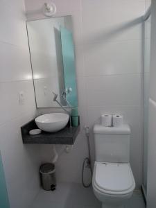 Kúpeľňa v ubytovaní Hospedagem Praia de Piratininga
