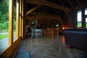 Εστιατόριο ή άλλο μέρος για φαγητό στο Crossline Lodge +61 φωτογραφίες