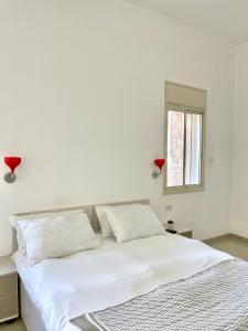 Gallery image of Bat Galim - by the sea in Haifa