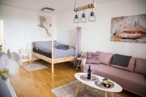 Postel nebo postele na pokoji v ubytování Zagreb Borovje New Free Garage