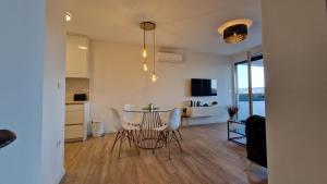 Kuchyňa alebo kuchynka v ubytovaní Apartman Marčelina 2 in Trogir