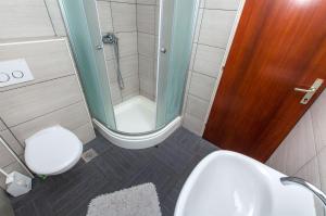 Kúpeľňa v ubytovaní Apartments Vedran