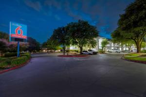 Fotografie z fotogalerie ubytování Studio 6-San Antonio, TX - Six Flags v destinaci San Antonio