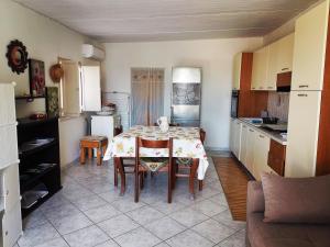 Kuchyň nebo kuchyňský kout v ubytování Casa Vacanze I Due Delfini