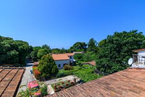 Budynek, w którym mieści się apartament