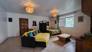 Cama ou camas em um quarto em TAHITI - Motu Nono Beach View