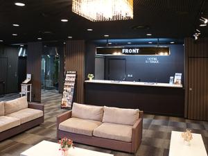 Posezení v ubytování HOTEL LiVEMAX BUDGET Yokohama Tsurumi