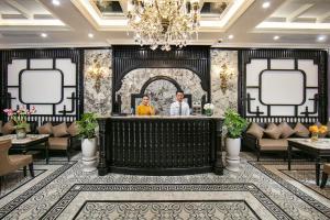 Area soggiorno di Amira Hotel Hanoi