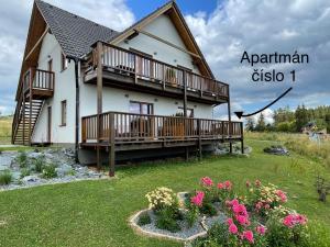 Budova, kde se apartmán nachází