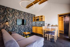 Kuchyň nebo kuchyňský kout v ubytování Holiday Village Tatralandia