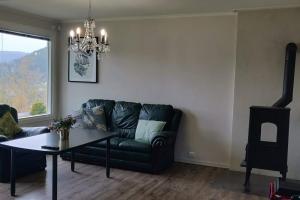 Gallery image of Hus med utsikt på leira . 4 sengeplasser. in Leira