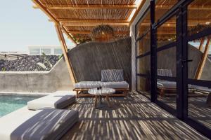 Bassein majutusasutuses Oscar Beachfront Suites - Adults Only või selle lähedal