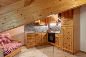 A kitchen or kitchenette at Residence Stella
