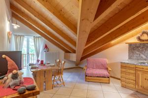 A seating area at Residence Stella