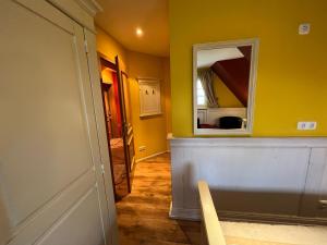 Billede fra billedgalleriet på Ferienhaus Brise - Skipper's Kabine i Wieck + 3 billeder