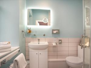 Kúpeľňa v ubytovaní Lifton Hall - Sycamore