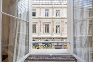 Το κτήριο όπου στεγάζεται  το διαμέρισμα