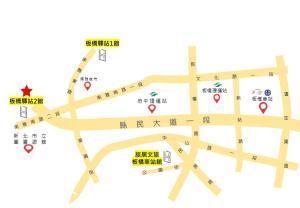 un mapa de la ciudad de osaka en Hubhotel Benqiao Inn Far Eastern Branch, en Taipéi