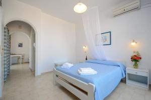 Gallery image of Victoria Studios & Apartments in Mikri Vigla