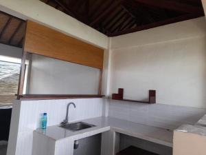 Kuchyň nebo kuchyňský kout v ubytování Kutabay Homestay
