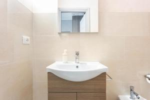 A bathroom at Mary's House