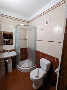 Koupelna v ubytování Garni Hotel Cosmopolitan + 27 fotografií
