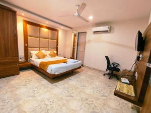 TV a/nebo společenská místnost v ubytování Apex Hotel + 15 fotografií