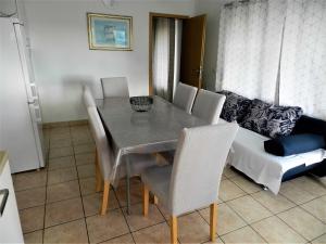 Imagen de la galería de Apartments Lea, en Orebić