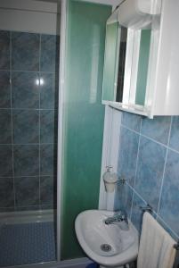 Koupelna v ubytování Apartments Kairos - Bili 9