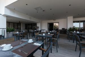 Restaurant o un lloc per menjar a Eurostars Queen of Montenegro