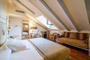 Cama o camas de una habitación en YIT La Casona del Arco