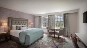 Postelja oz. postelje v sobi nastanitve Slieve Russell Hotel