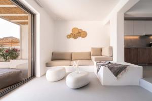 Posezení v ubytování Aura Villas Tinos + 37 fotografií