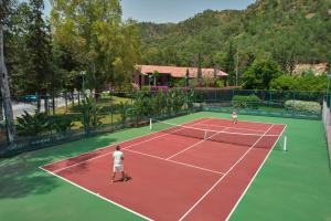 Tennis and/or squash facilities at Rixos Premium Göcek - Adult Only or nearby