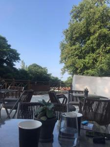 Photo de la galerie de l'établissement Moustheni Blue, à Mousthéni