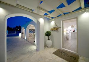 Foto da galeria de Corfos Hotel em Ornos