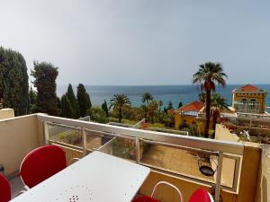 Fotografia z galérie ubytovania Beau 2P au calme, terrasse, vue mer, clim, parking privé, wifi - FR-1-196-310 v Mentone