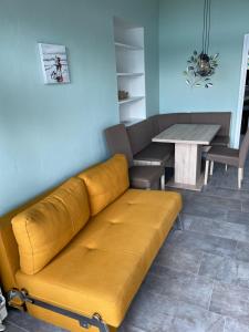 Ein Sitzbereich in der Unterkunft Haus Kleinbichler