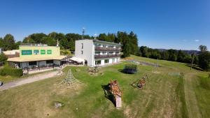 Příroda nedaleko penzionu – hostince