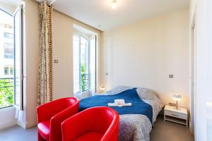 VICTOIRE 22 AP4361 By Riviera Holiday Homes