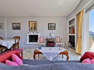 Valegrand Penthouse sea view by Booking Guys