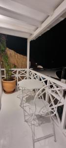 Балкон или терраса в The Bay - Loft apartment Sea & Sunset View