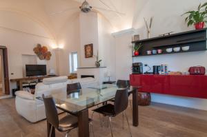 Μια τηλεόραση ή/και κέντρο ψυχαγωγίας στο Umbrian Concierge - Villa Imbriani