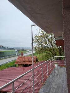 Balkón nebo terasa v ubytování Miselin Apartmani