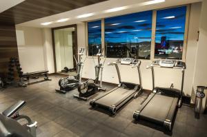 The fitness centre and/or fitness facilities at Square Small Luxury Hotel - Providencia