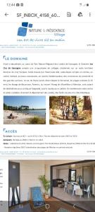 a page of a website with a picture of a house at Chalet la landaise en bord du lac de Peyre à Labouheyre in Labouheyre