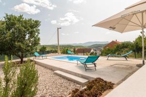 Bazén v ubytovaní Villa Dalmatina alebo v jeho blízkosti