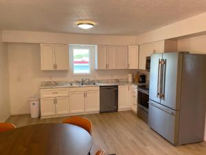 Η κουζίνα ή μικρή κουζίνα στο 2nd Floor, 2 Bedroom Condo, Sleeps 6