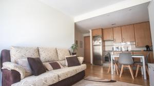 Kuchyň nebo kuchyňský kout v ubytování Apartamento en el centro con plaza de garaje